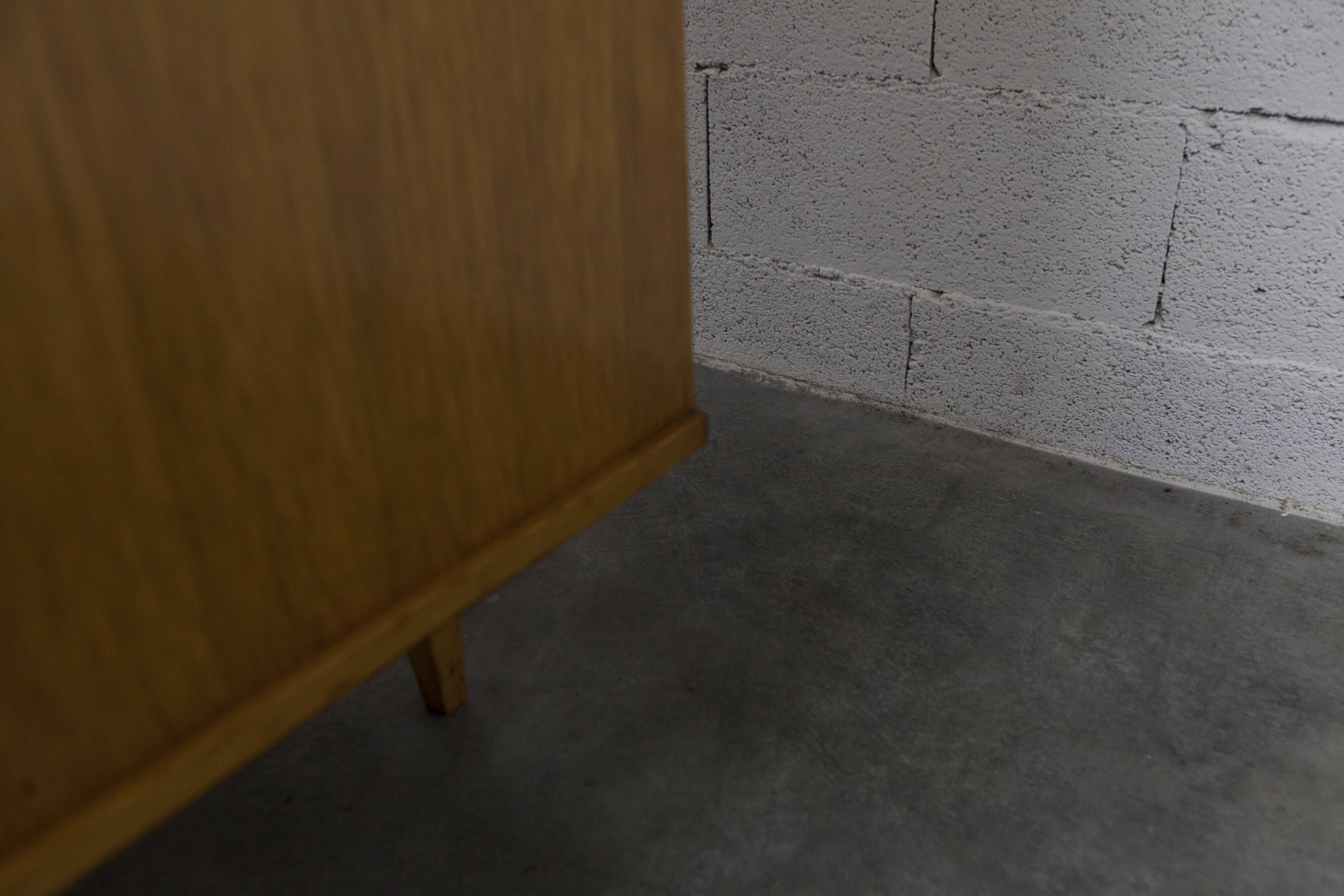 1970 Scandinavian wardrobe with shelves and mirror, 21x126, 2 doors.