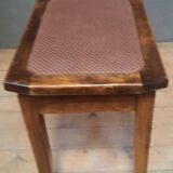 Adjustable height piano stool