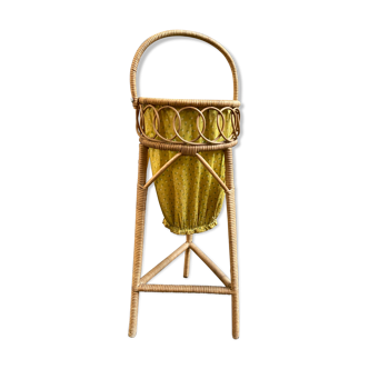 Worker BASKET with vintage sewing 1960 in rattan