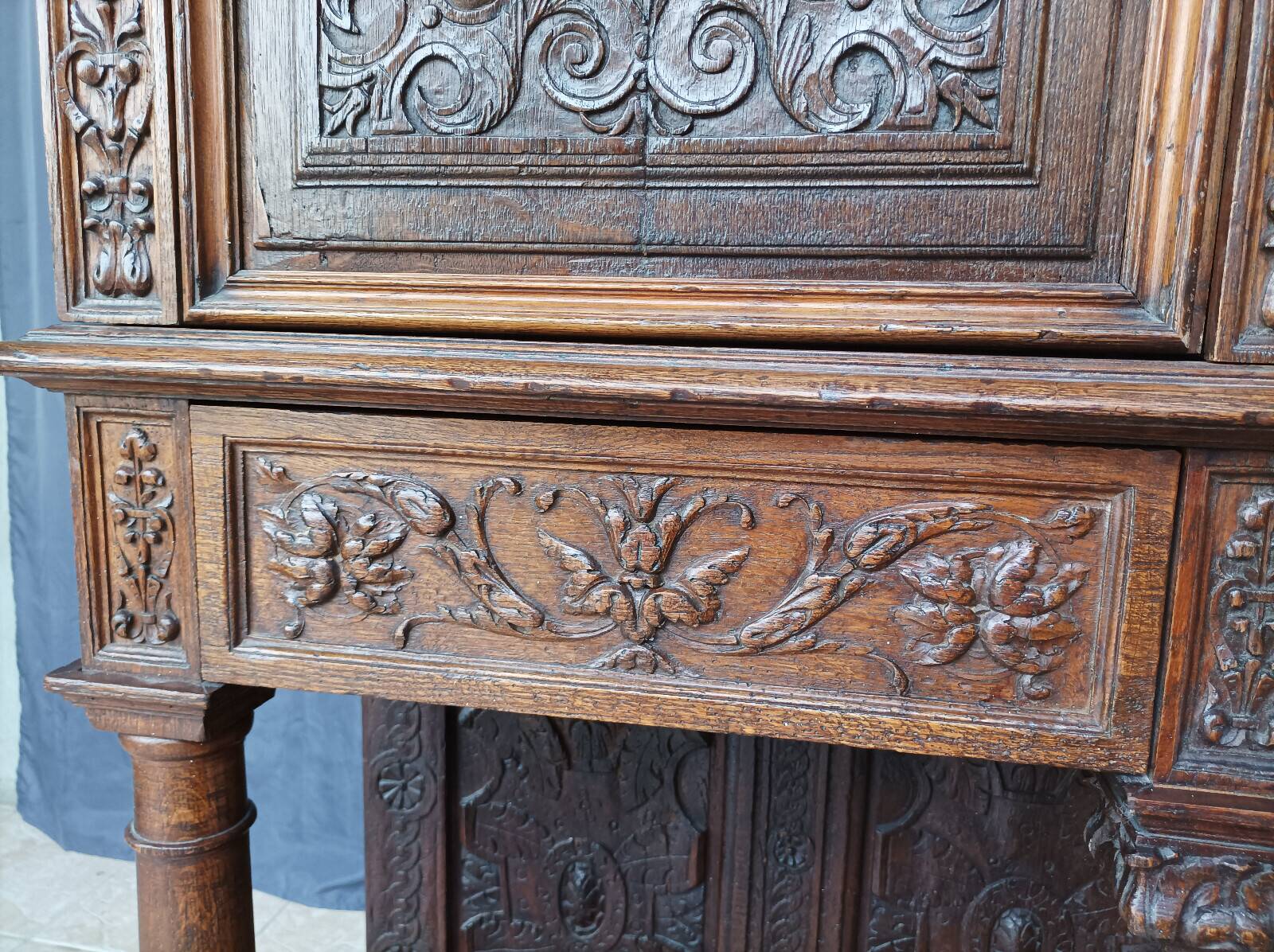 Renaissance oak carved buffet cabinet