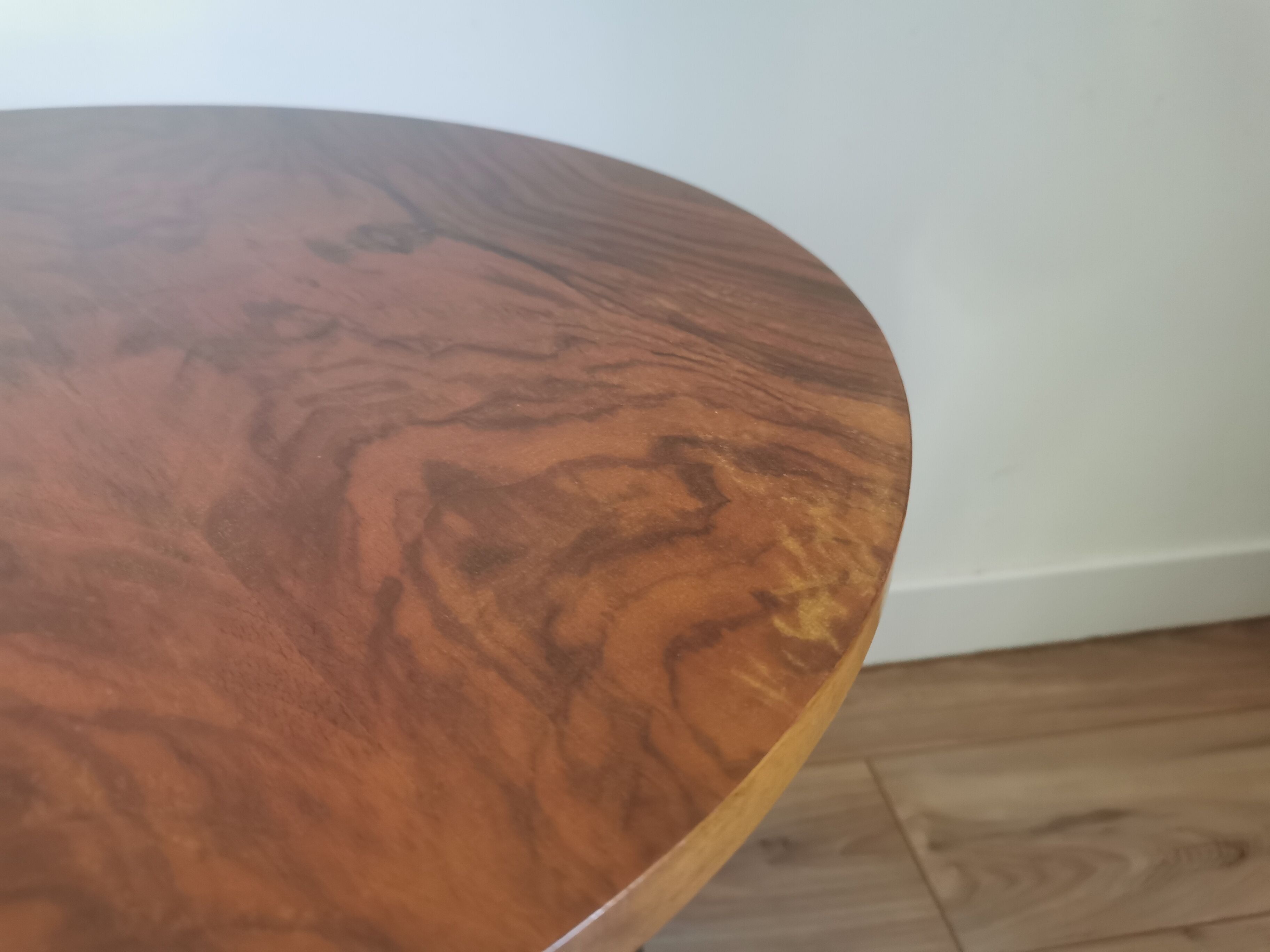 Table tripode vintage en bois des années 60