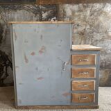 Asymmetrical chest of drawers