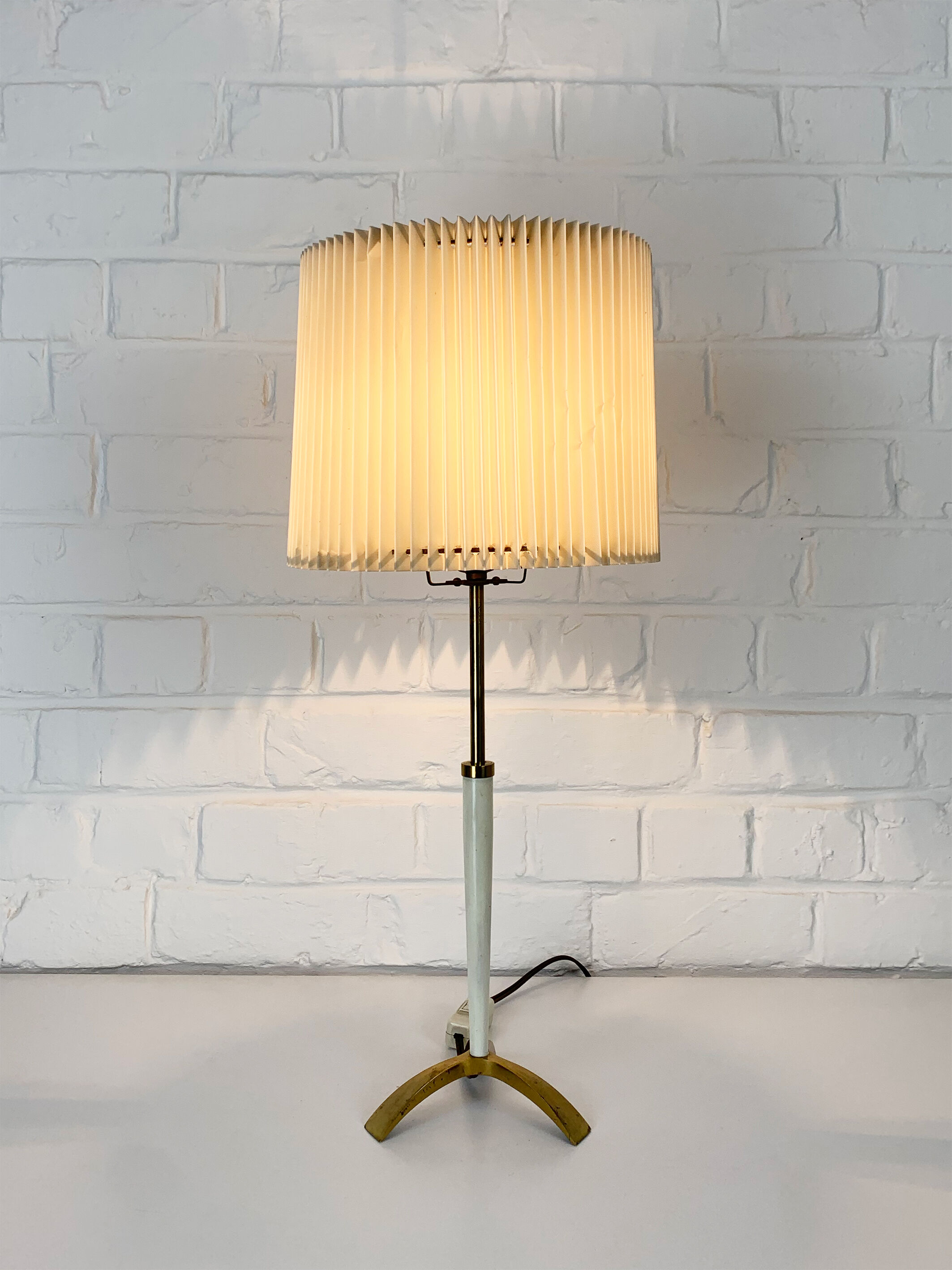 Modernist Table Lamp by J.T. Kalmar, Austria, Mid-Century Brass
