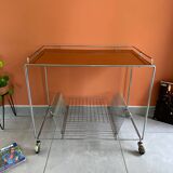 Table for turntable and vinyls