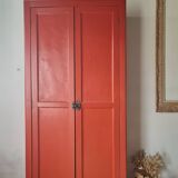 Armoire parisienne rouge - petit format