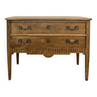 Antique jump commode