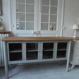 Buffet, vintage serving trolley re-enchanted in verdigris, wooden top.