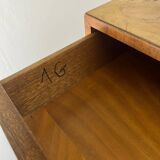 Tall chest of drawers, Art Deco weekly chest in flamed walnut, 1930-1940