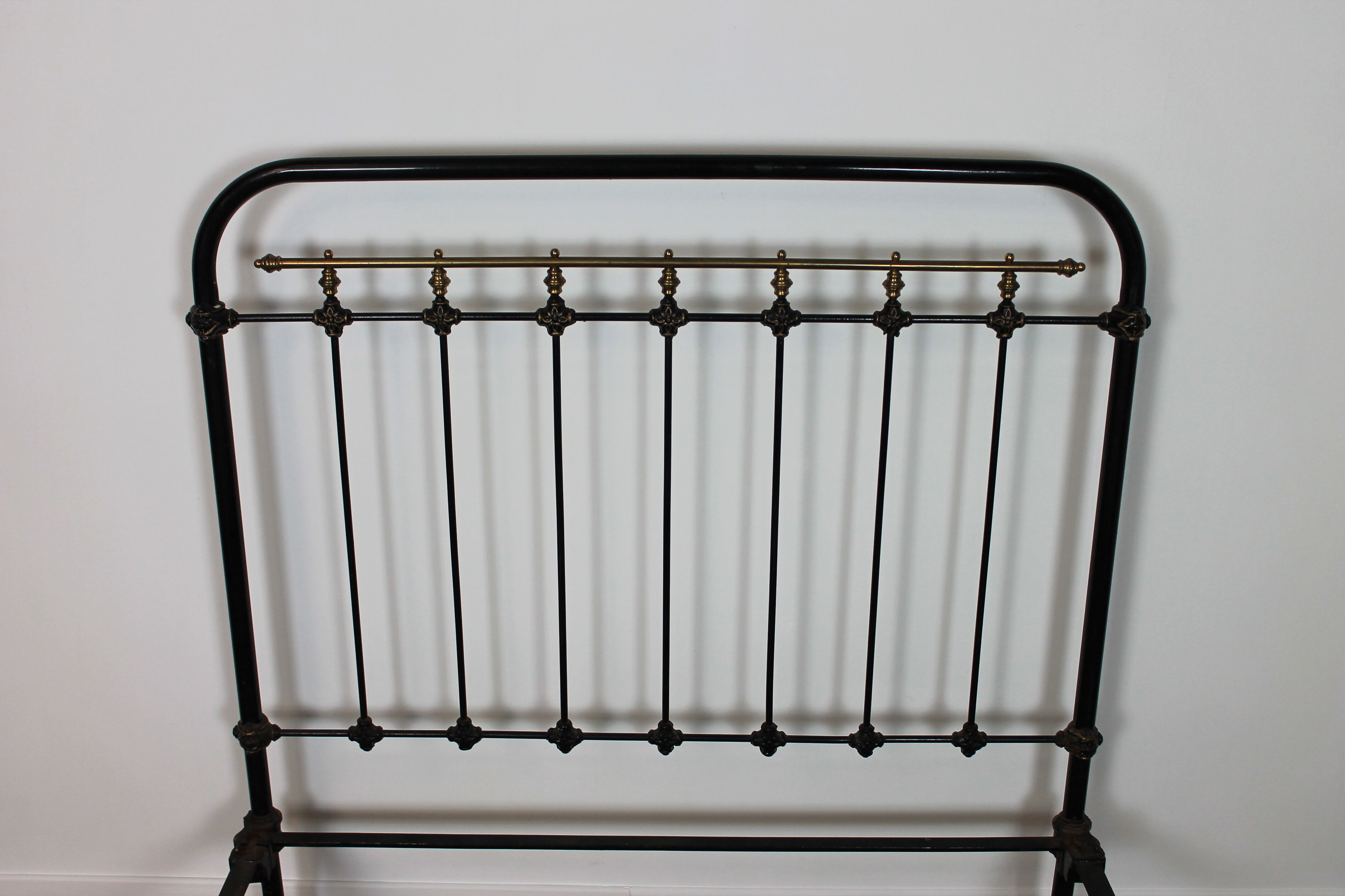 Napoleon III iron bed
