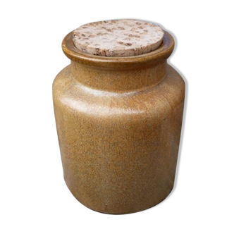 Vintage pot in sandstone old mustard pot