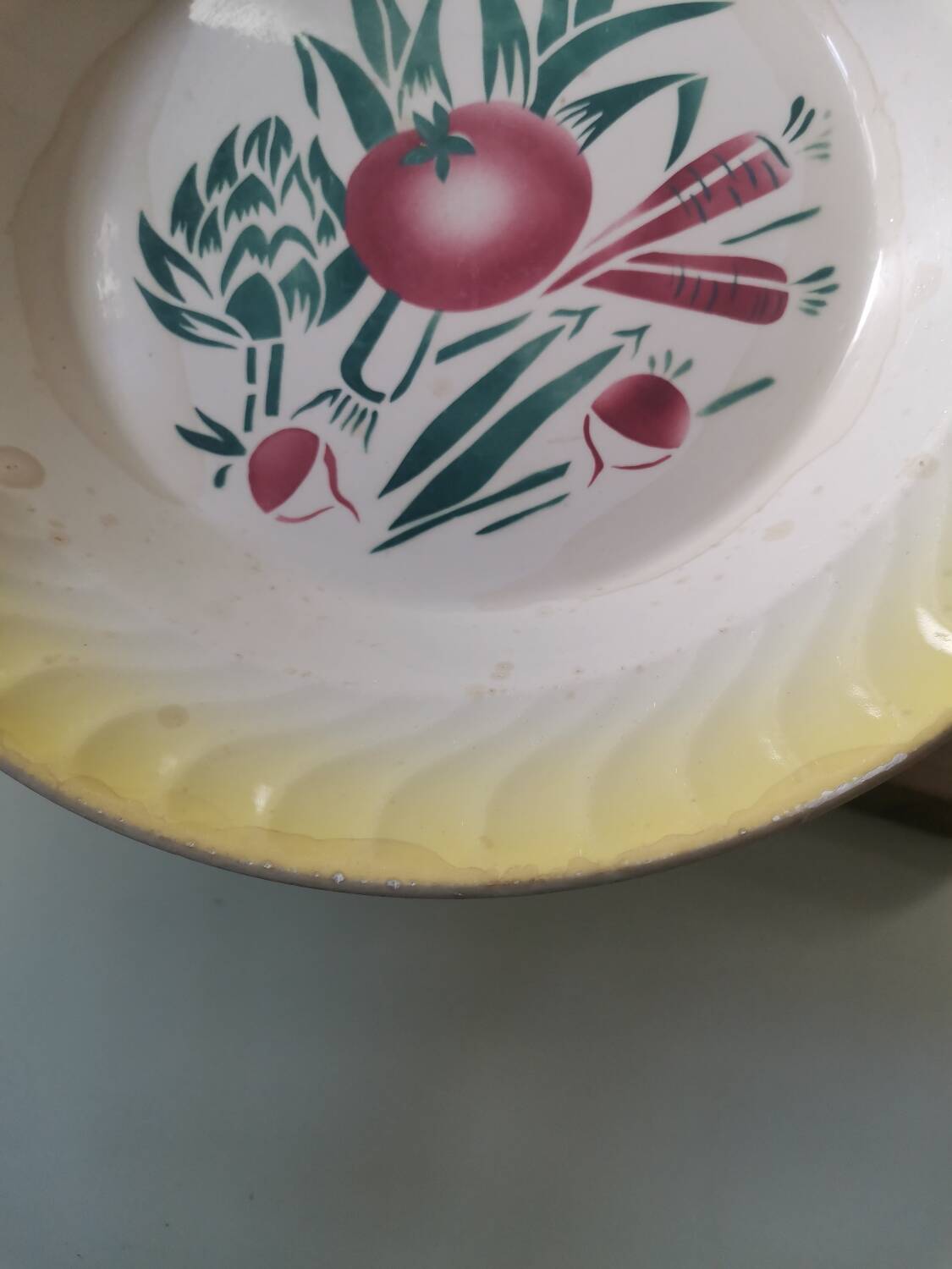 Grand plat service creux vintage motif légumes Sarreguemines Digoin France 9540