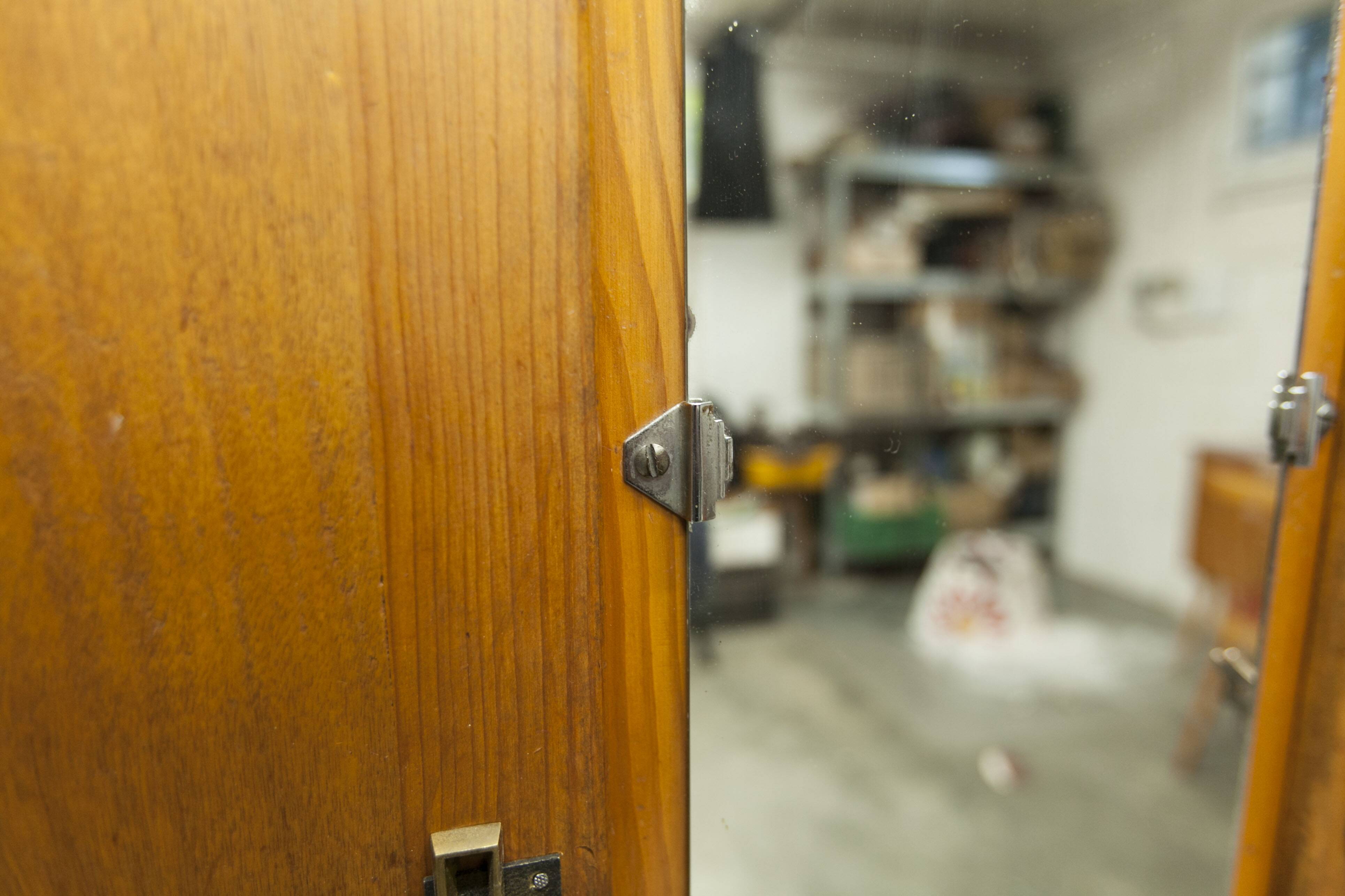 1950s Parisian wardrobe with mirror, 135 x 19 cm