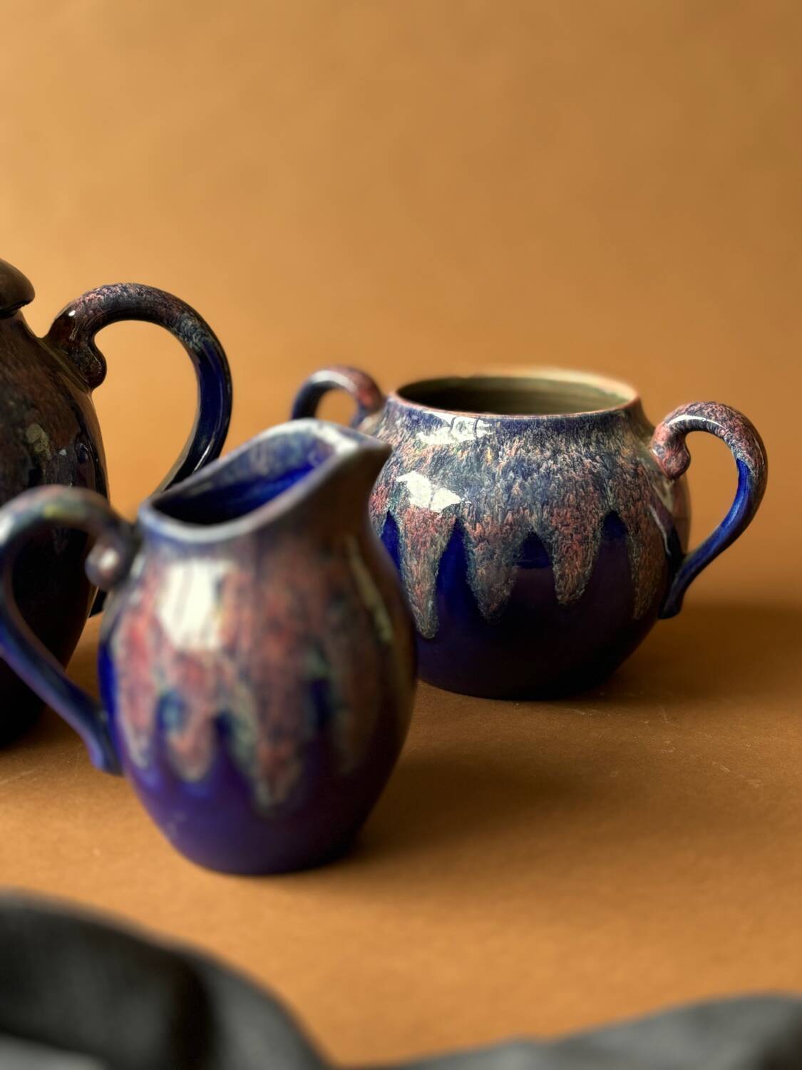 Teapot, milk jug and sugar bowl Lacheny Saint-Amand