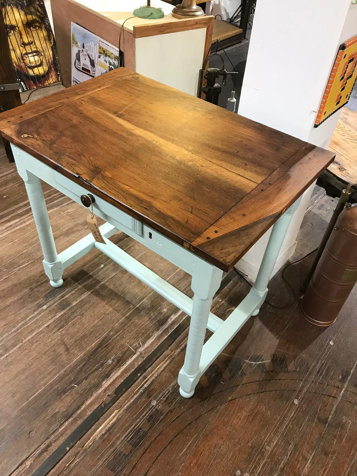 Table en hêtre massif