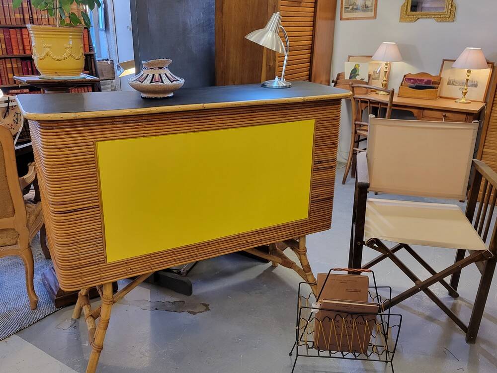 Comptoir de bar vintage en rotin