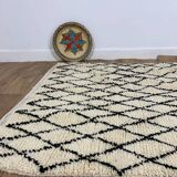 Handmade moroccan berber rug 210 x 130 cm