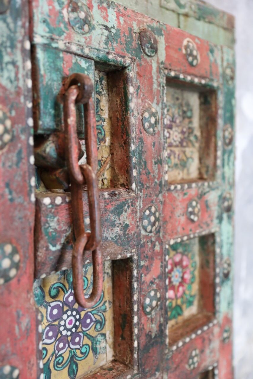 Porte indienne épaisse avec motif floraux