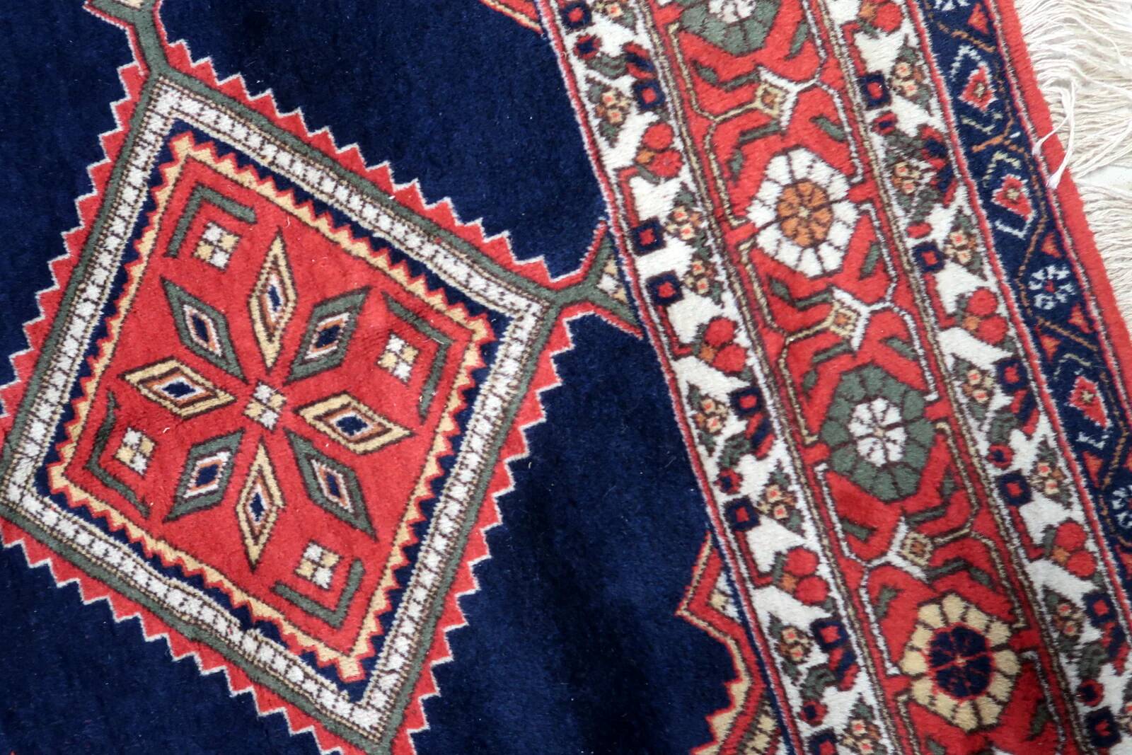 Handmade vintage Persian Afshar rug 198cm x 302cm, 1950s