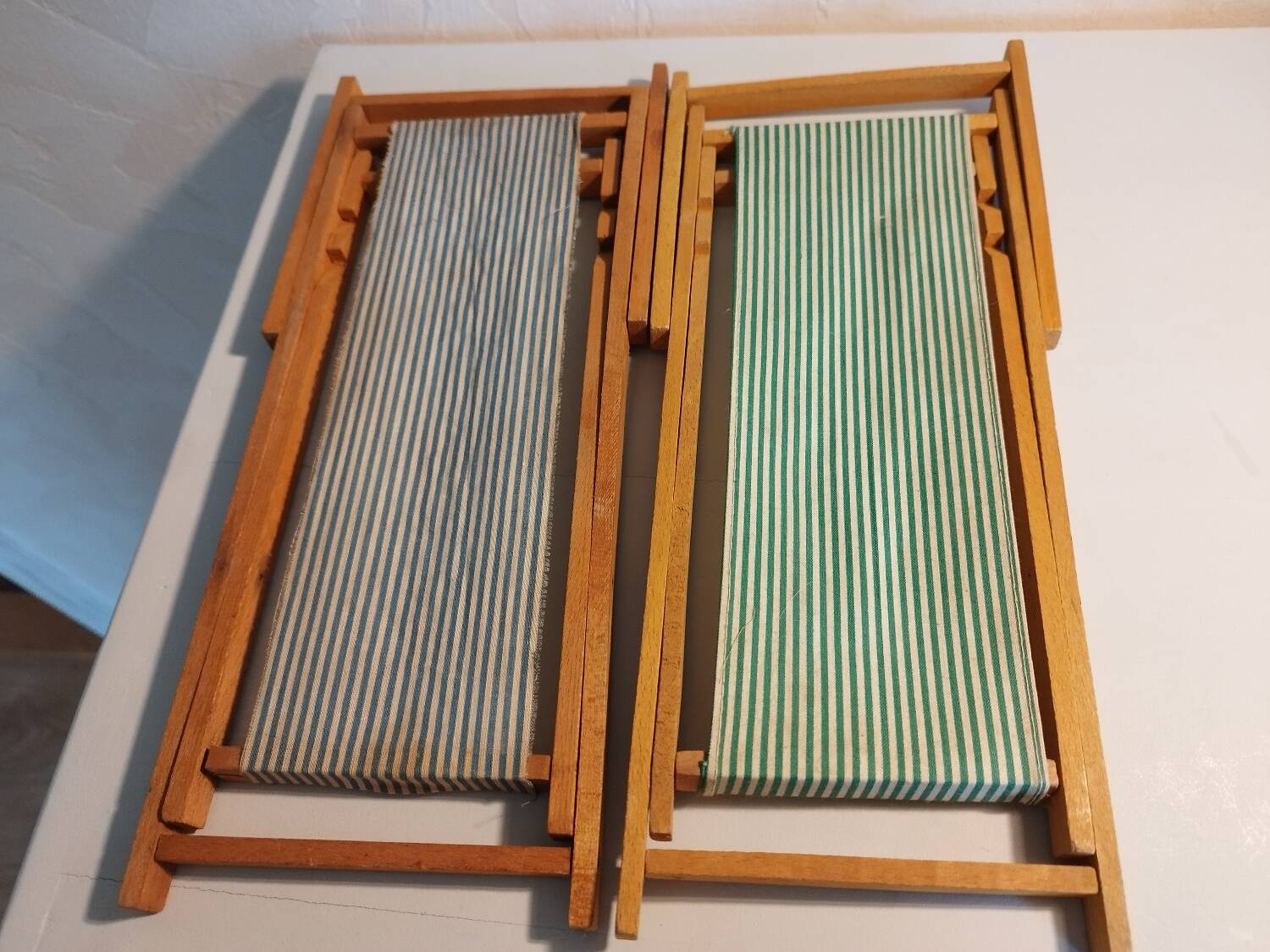 Doll's deckchair duo