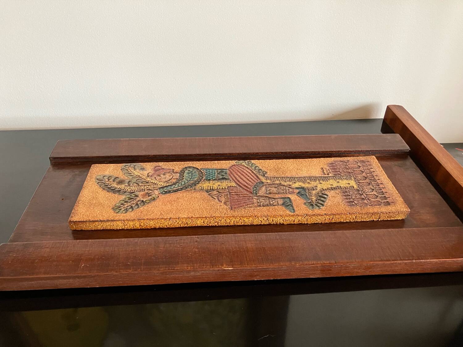 Capron ceramic decorative plate