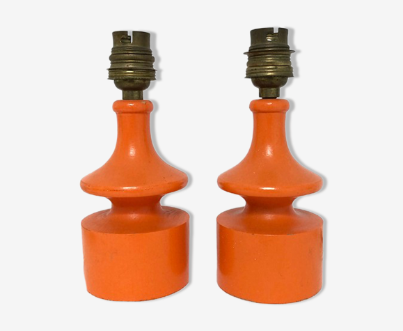 Paire pieds de lampes vintage en bois orange, 1970