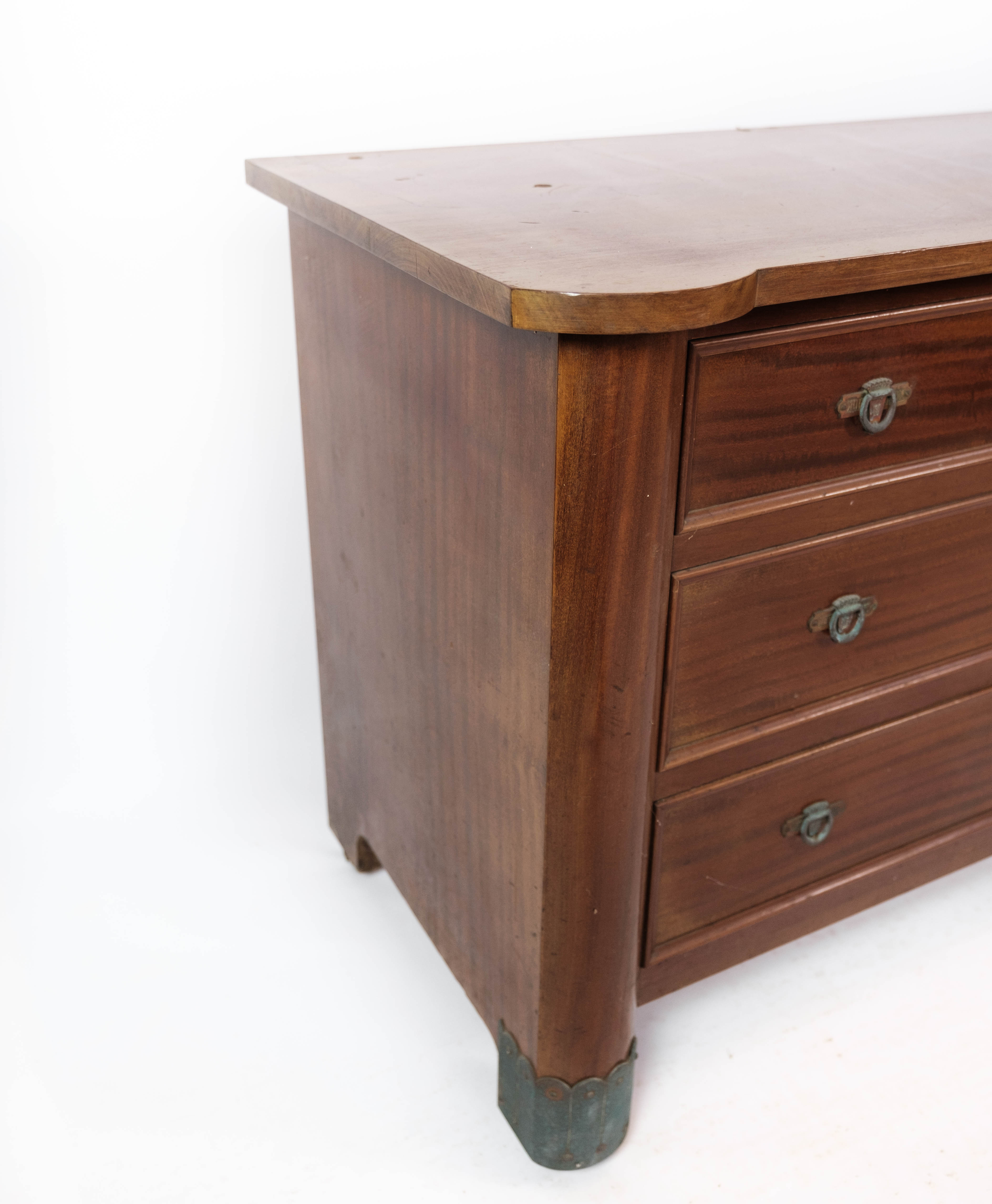Chest of drawers of mahogany, 1920s