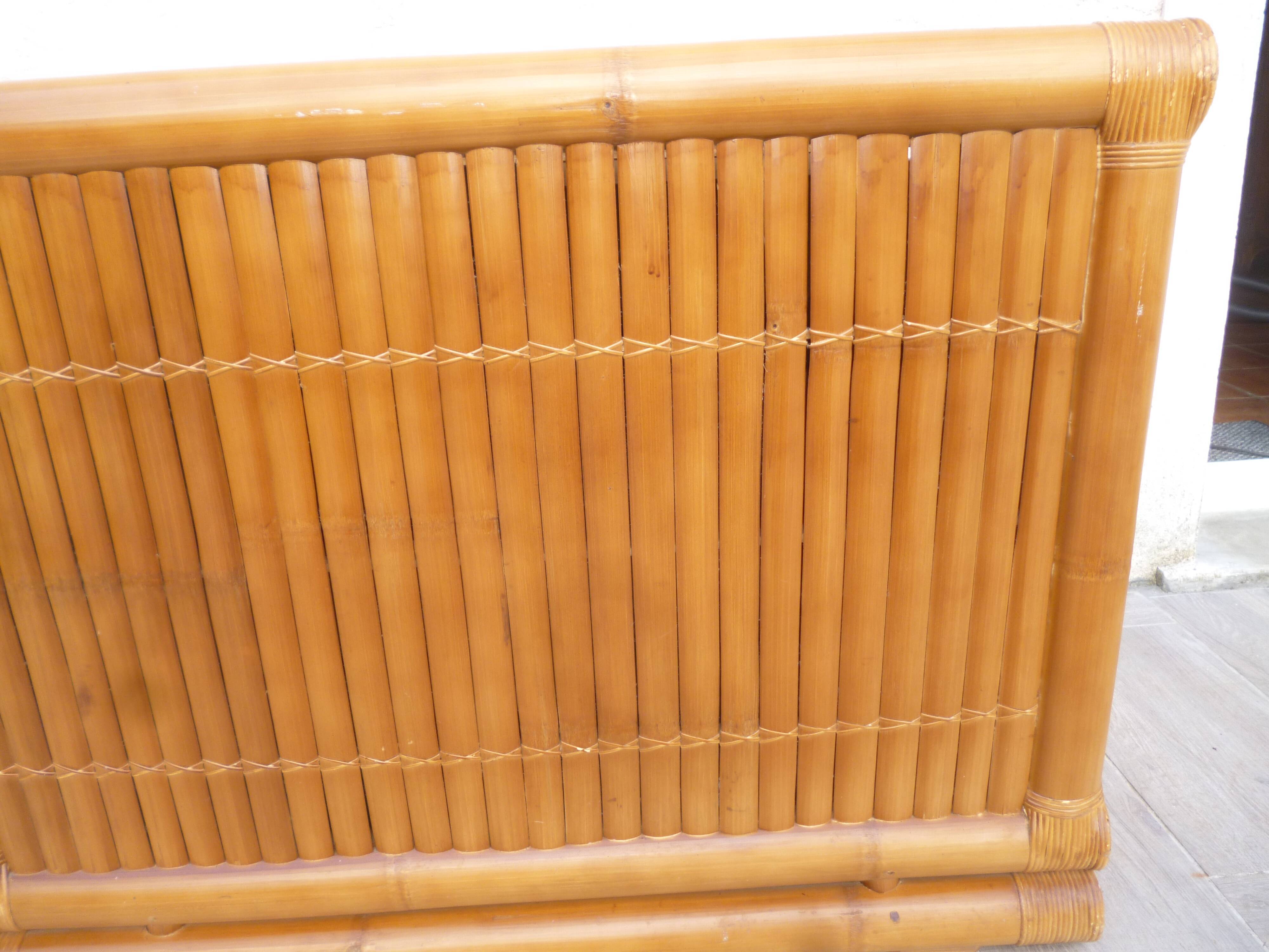 Commode bambou