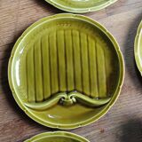 Gien glossy earthenware asparagus service, 1970
