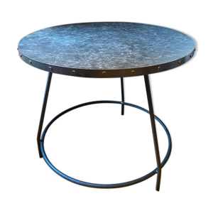 Table en métal de style