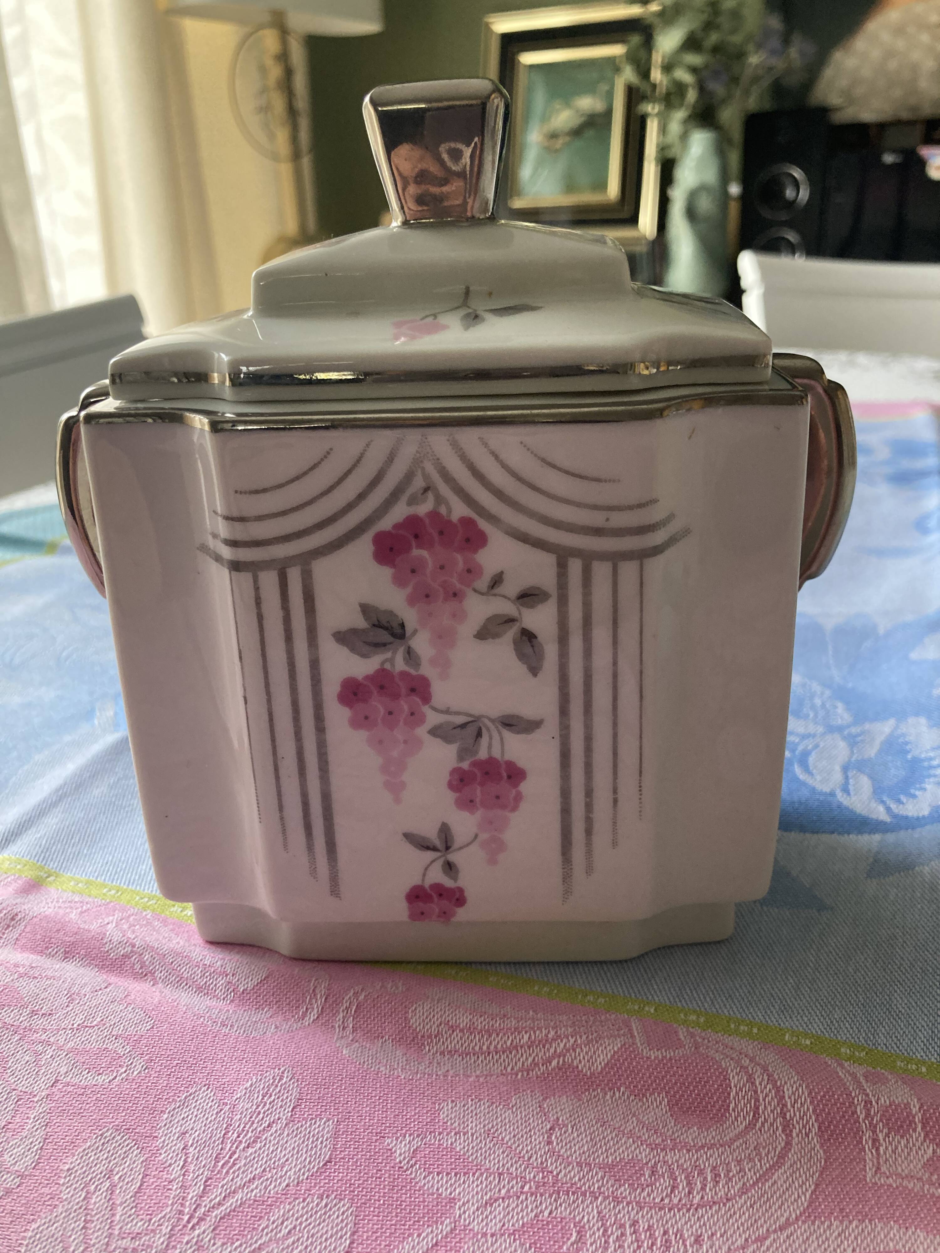 Porcelain sugar bowl Limoges - Art Deco - 1930s