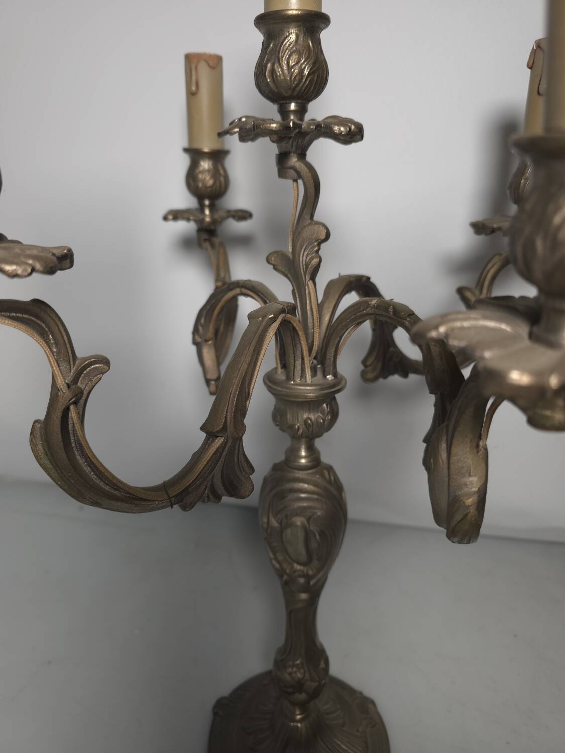 Bronze chandelier in Louis XV style