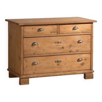 Antique four-drawer chest of drawers (circa 1920)