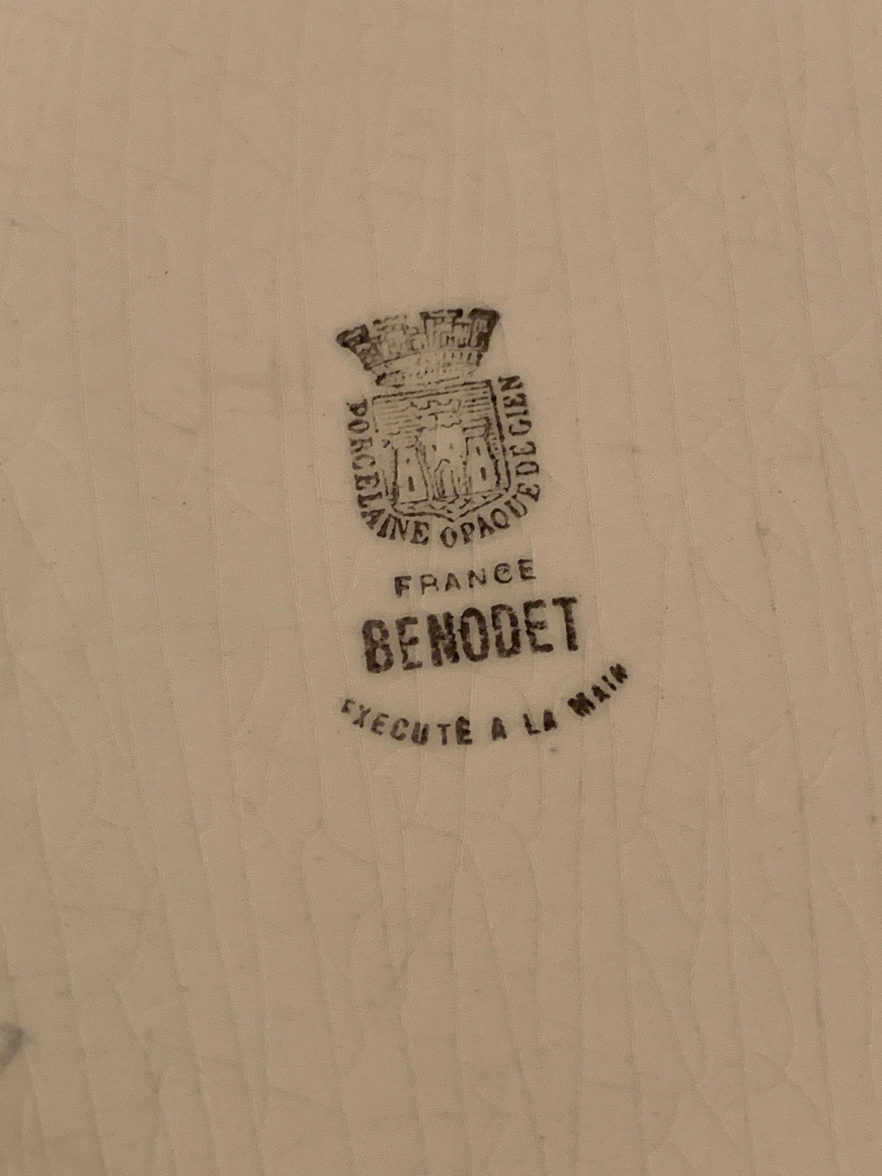 Dish and 12 dessert plates Gien, Benodet model, 1950