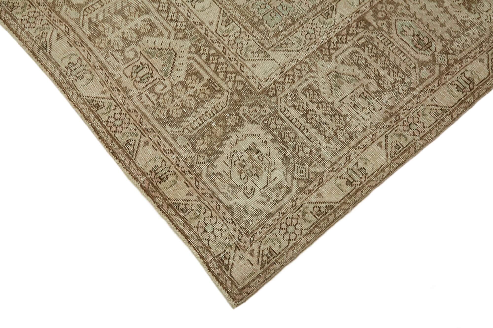 Handmade Turkish Wool Carpet 1980s 293 cm x 386 cm Beige