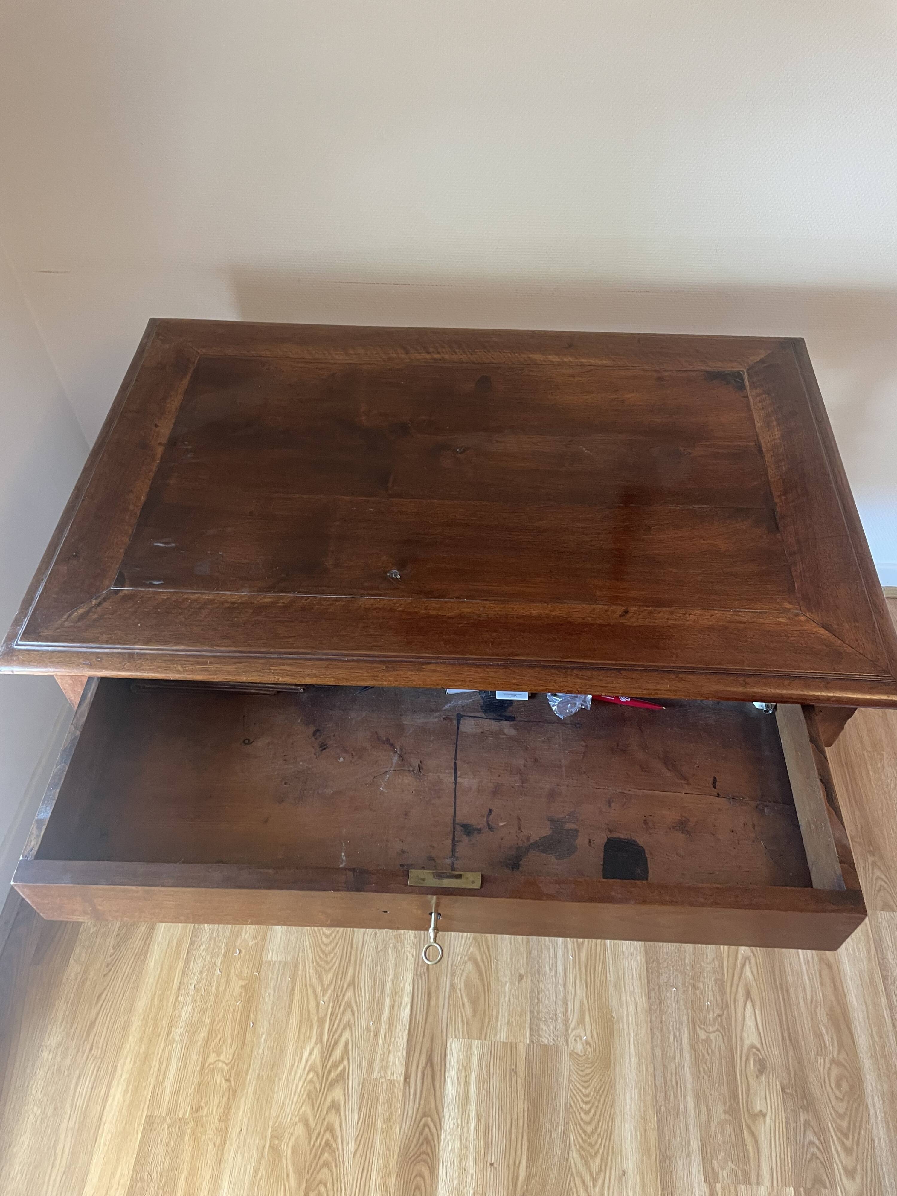 Louis XIII Renaissance desk