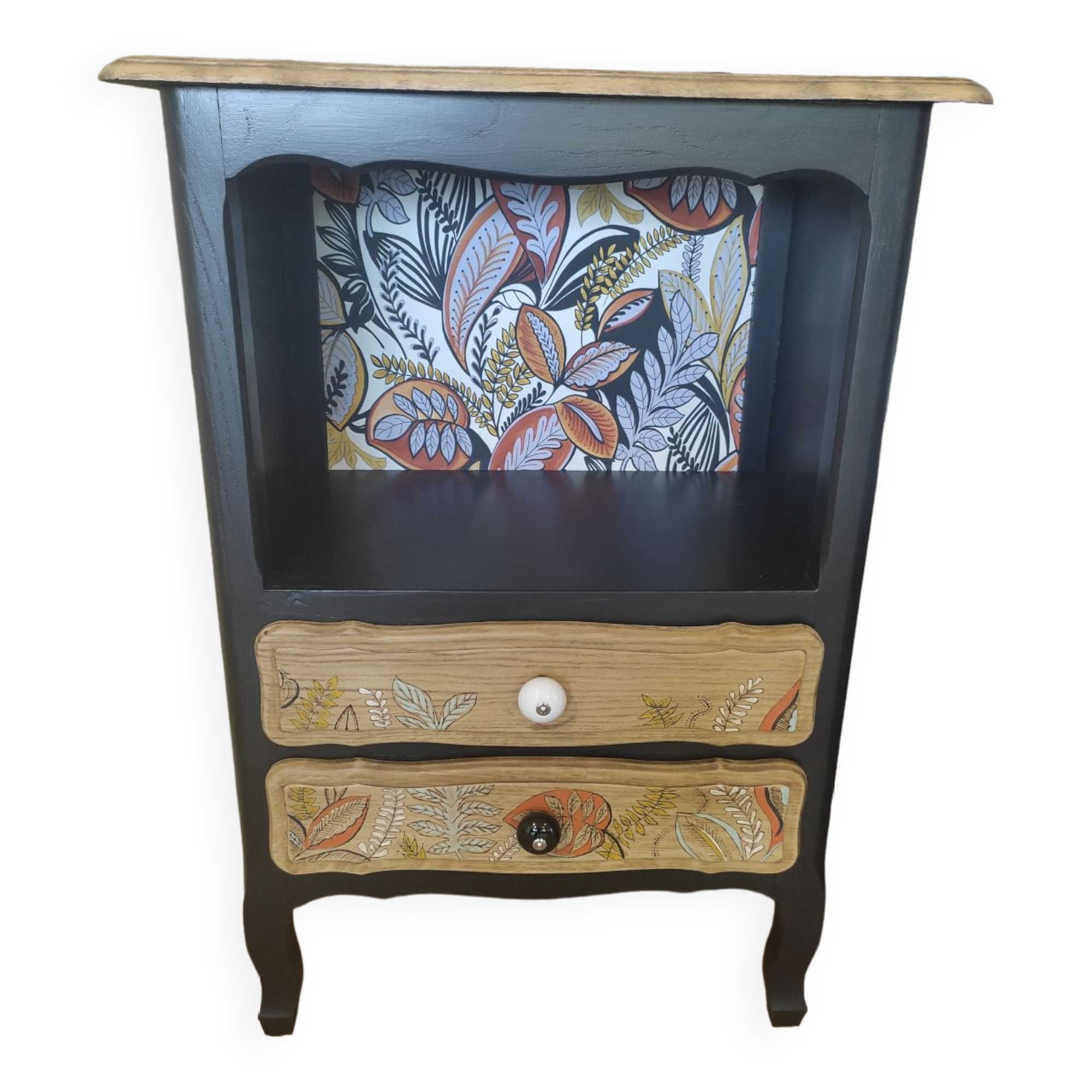 Small storage cabinet