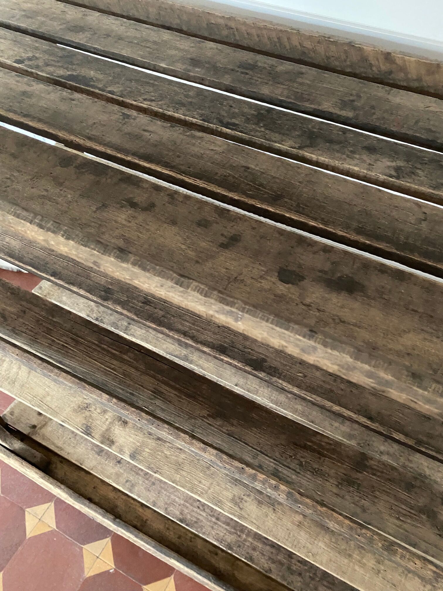 Trade furniture - Hardware shelf