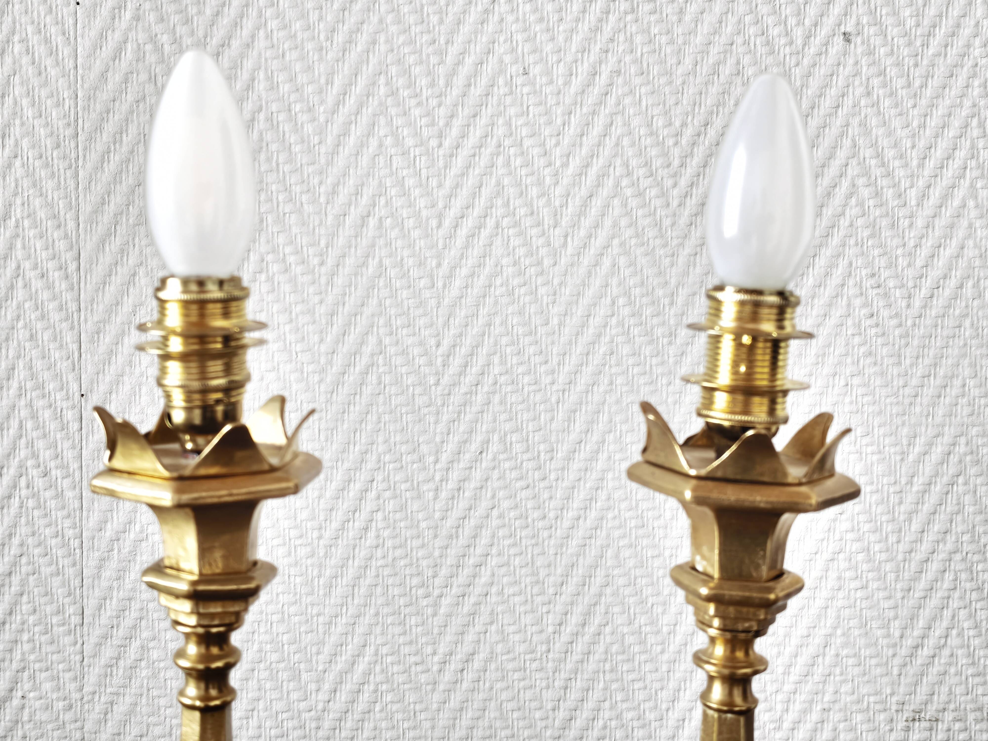 Old pair of gilded bronze lamps – Louis XIV style