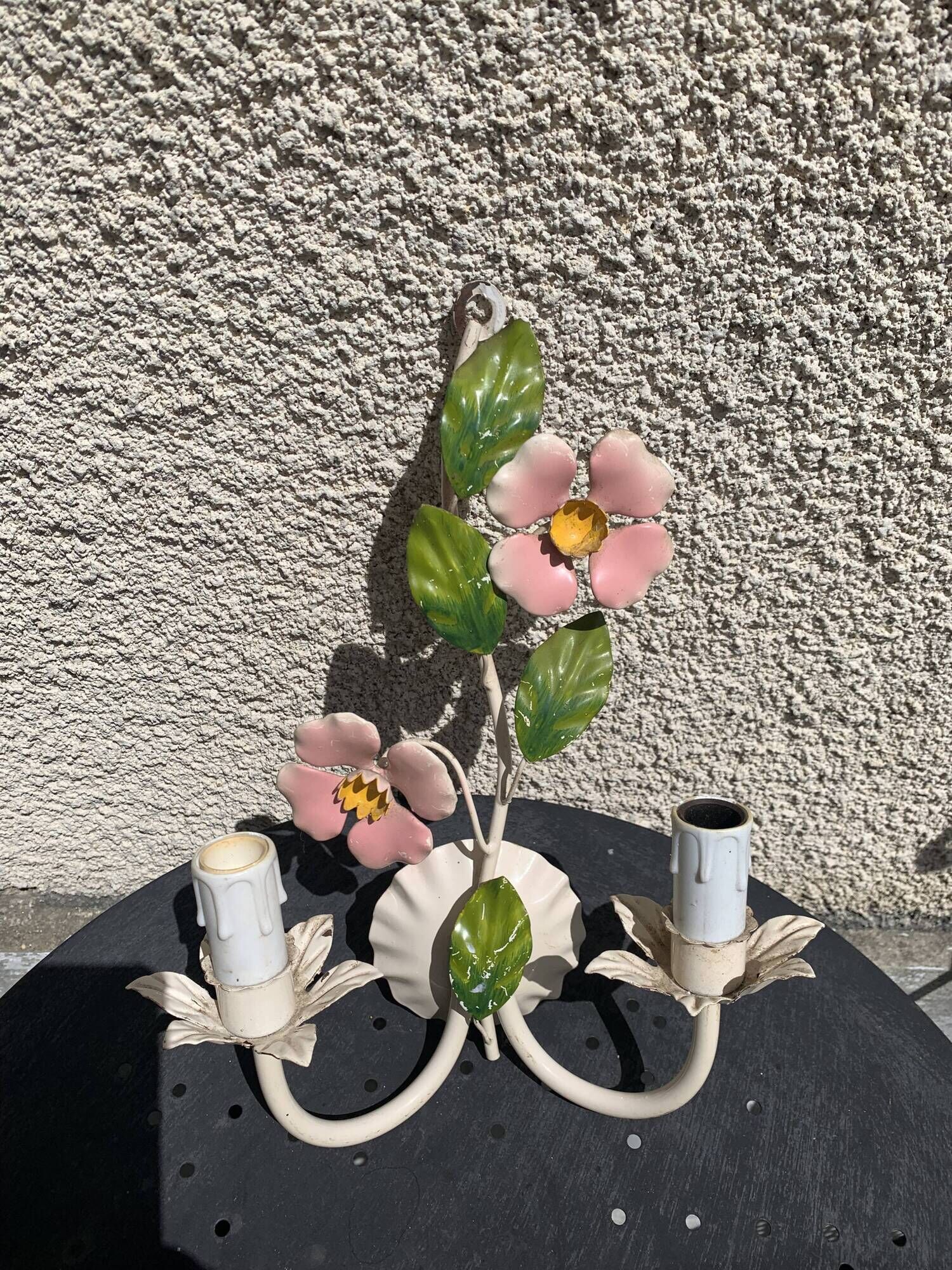 Vegetable wall lamp, pink flowers and green foliage, white, green and pink patina, vintage
