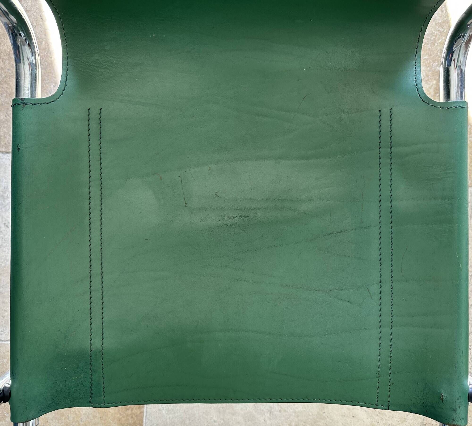 Set of 6 Chairs and 2 Matteo Grassi Armchairs in leather - rare "Basque" green