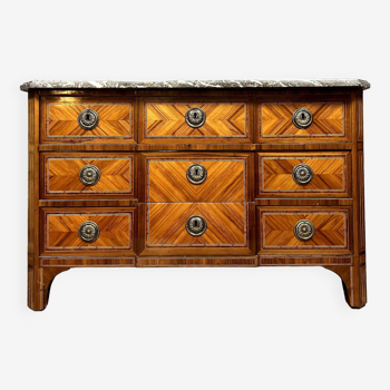 France XVIIIeme : commode époque Louis XVI en marqueterie de bois nobles