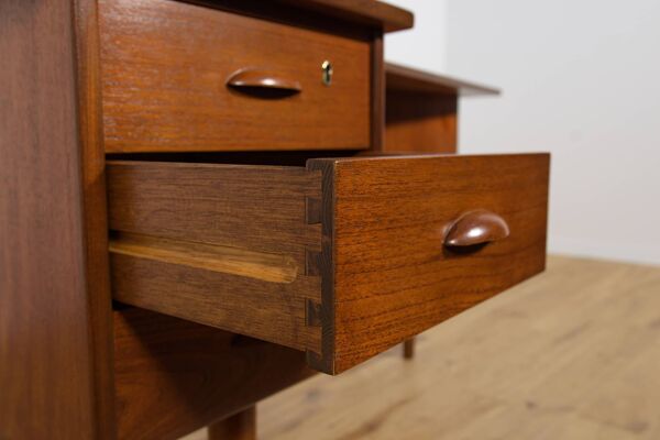 Bureau vintage Boomerang en teck par Peter Løvig Nielsen, Danemark, 1970