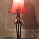 Wrought iron lamp from 1920 to 30, with gold patina with pretty pink tulip 39x16