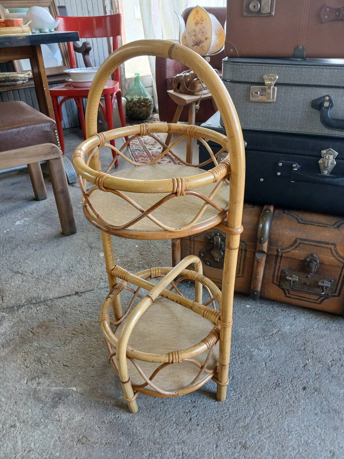 Vintage rattan bottle holder/server