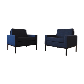 Paire de fauteuils années 60