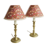 Paire de lampes bougeoirs du XIXème siècle avec leurs abat-jours en tissu William Morris rouge