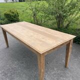 Rectangular table in raw wood