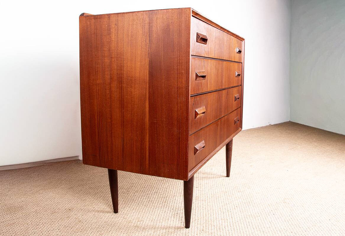 Danish teak chest of drawers, 4 drawers, by Borge Mogensen, Søborg Mobelfabrik.