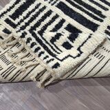 Handmade traditional carpet 250cm x 150cm Moroccan