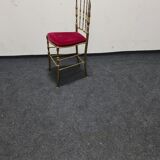 Chaise Chiavari en laiton vintage